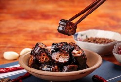 爆料风干鸭脖怎么做视频,自制爆料风干鸭脖制作教程