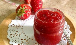 娱乐吃瓜君 草莓果酱,娱乐吃瓜君带你揭秘甜蜜背后的故事