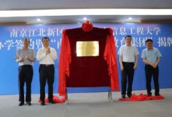 大连服装厂爆料最新消息,揭秘行业黑幕与变革动向