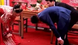 婚礼爆料新郎趣事视频,视频曝光甜蜜瞬间